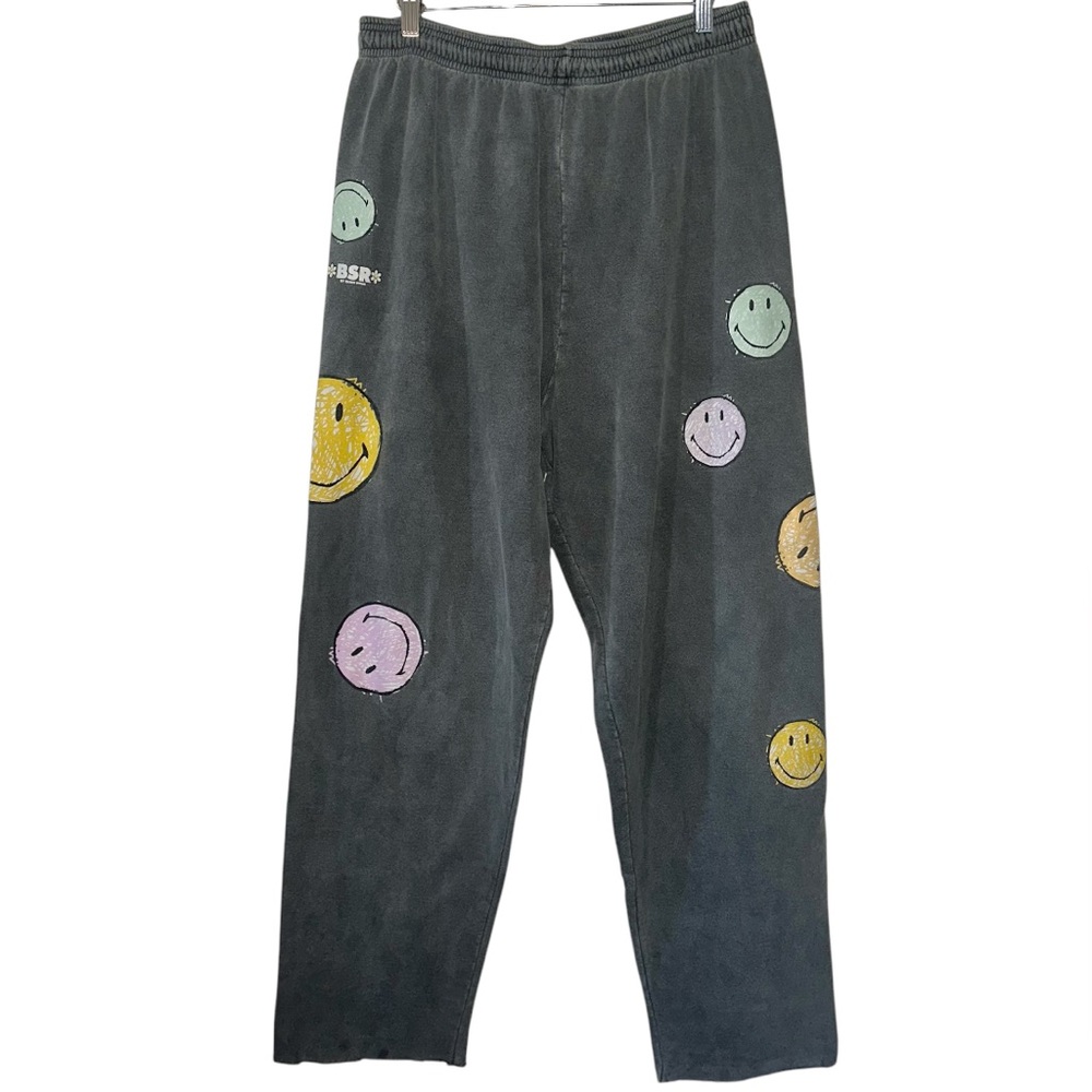 BSR By Samii Ryan Women’s Faded Gray Smiley Face Print Raw Edge Sweatpants- XL